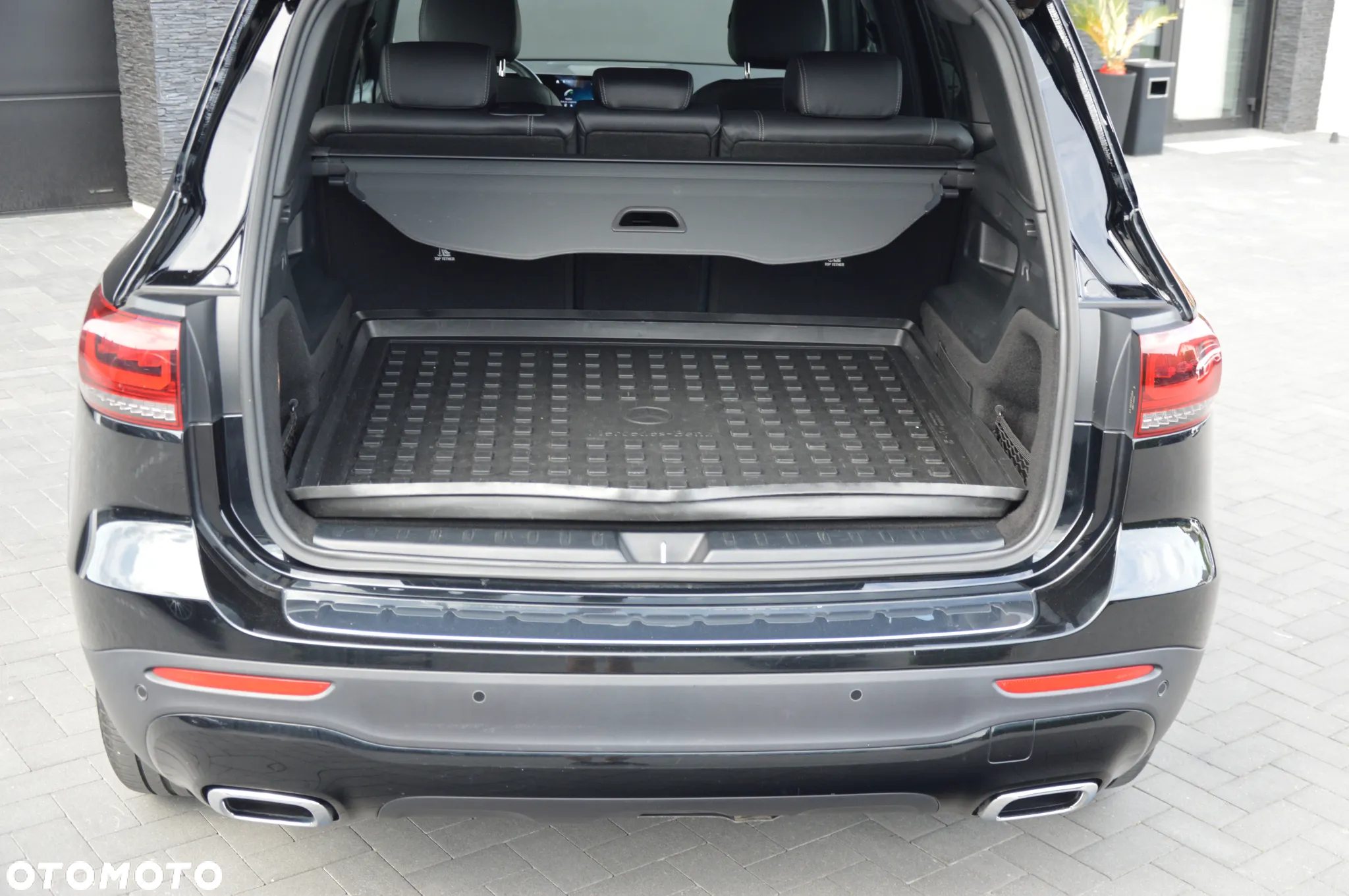 Mercedes-Benz GLB 200 d 8G-DCT Progressive - 16
