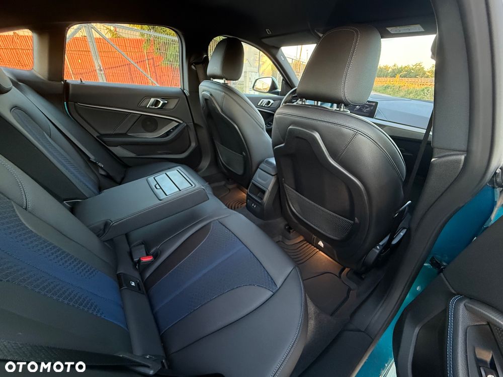BMW Seria 2 218i M Sport sport - 9