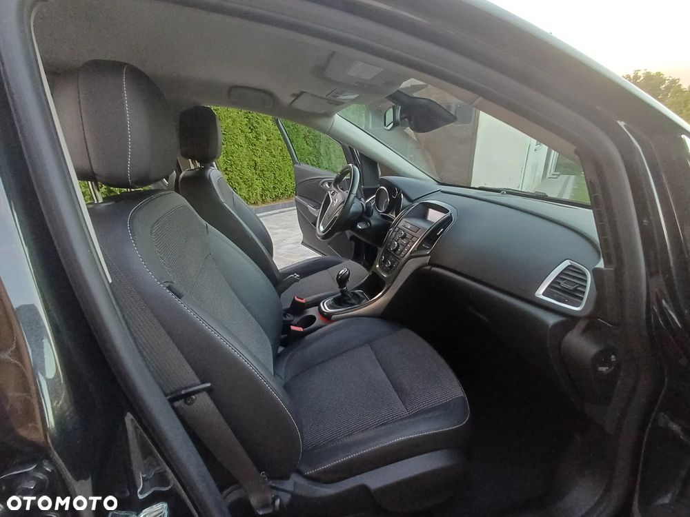 Opel Astra 1.4 T Sport EU6 - 31
