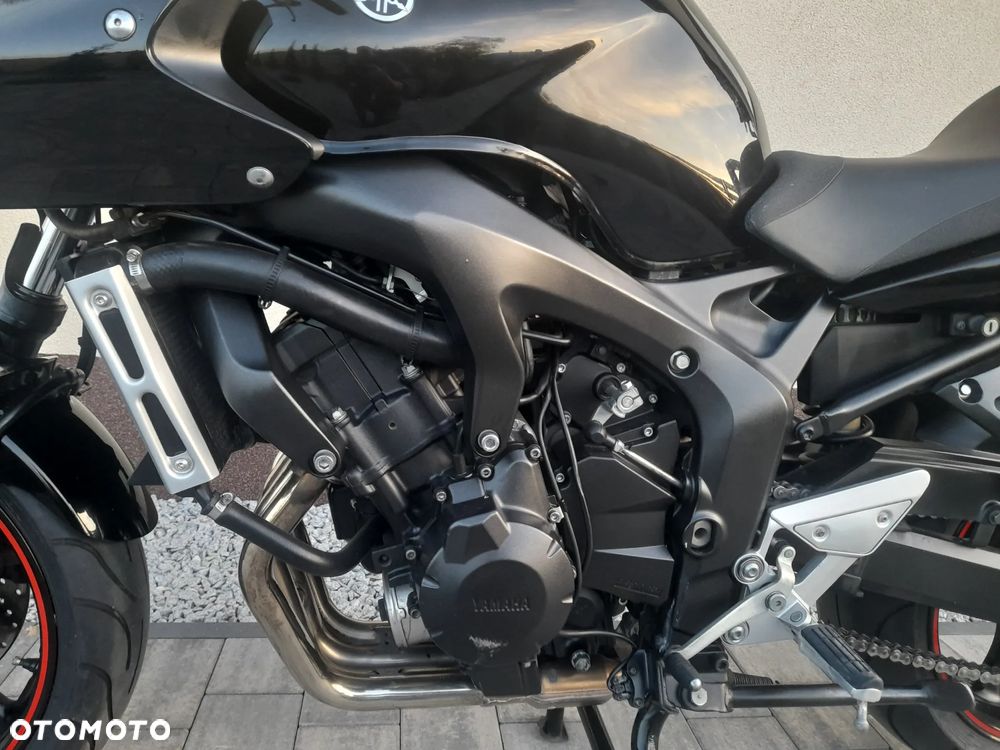 Yamaha FZ6 - 26