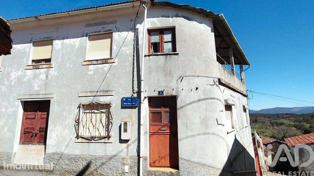 Casa / Villa T3 em Alvares de 193 m2 - Grande imagem: 2/19