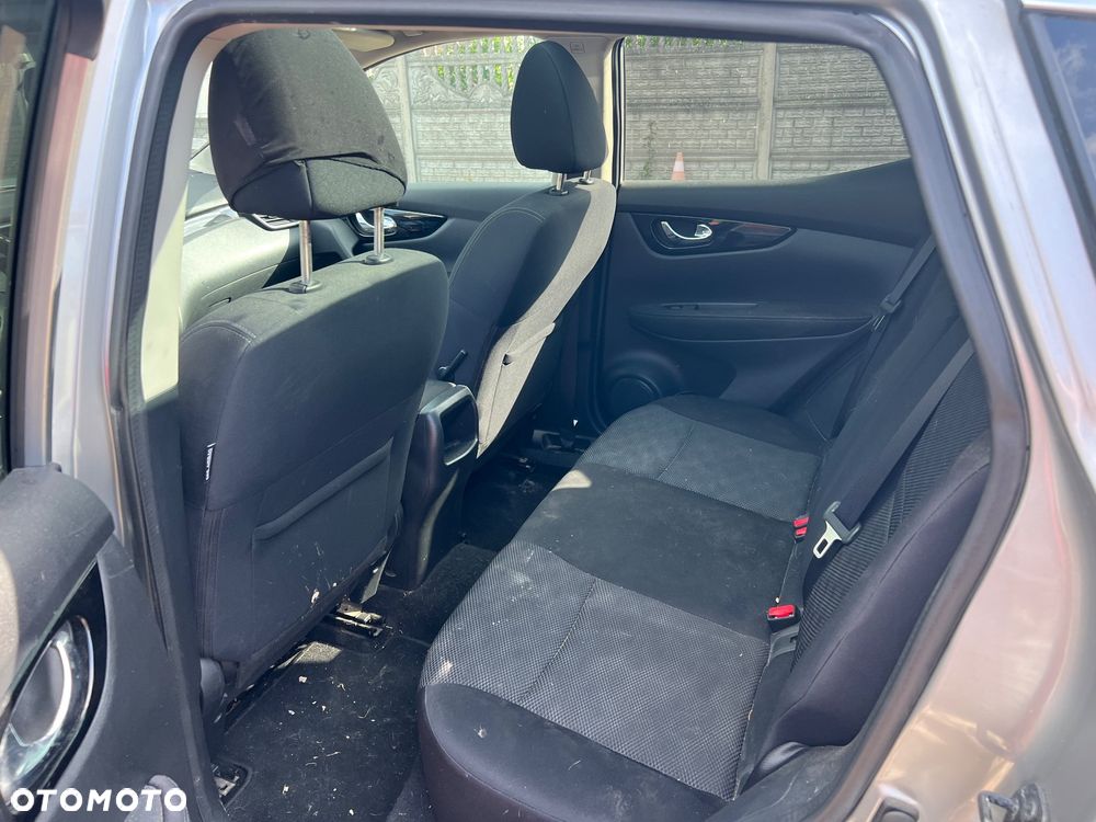 Nissan Qashqai 1.5 dCi DPF acenta - 7