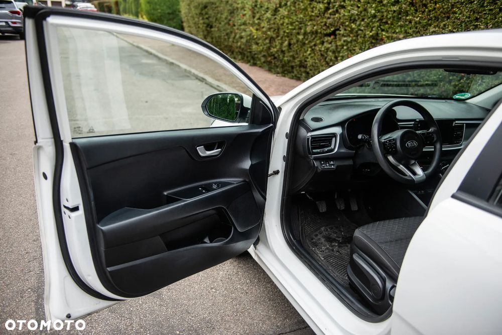 Kia Rio 1.2 Attract - 17