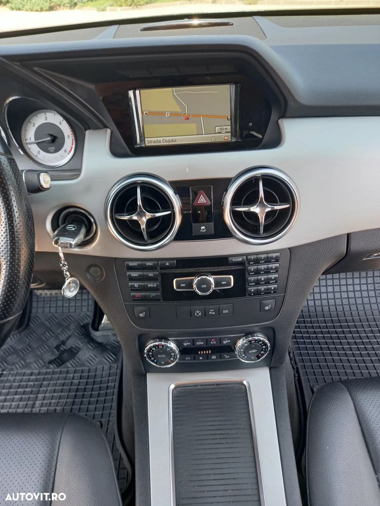 Mercedes-Benz GLK 220 CDI 4MATIC (BlueEFFICIENCY) 7G-TRONIC - 12