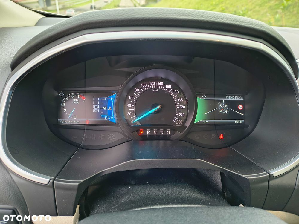 Ford Edge - 4