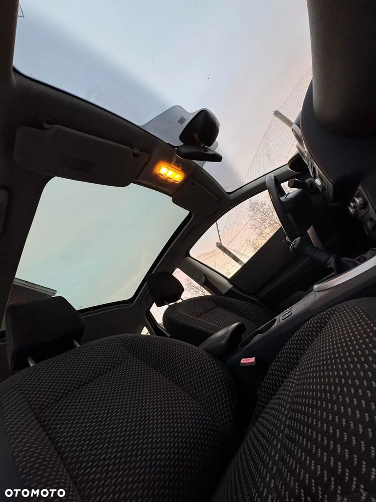 Nissan Qashqai - 15