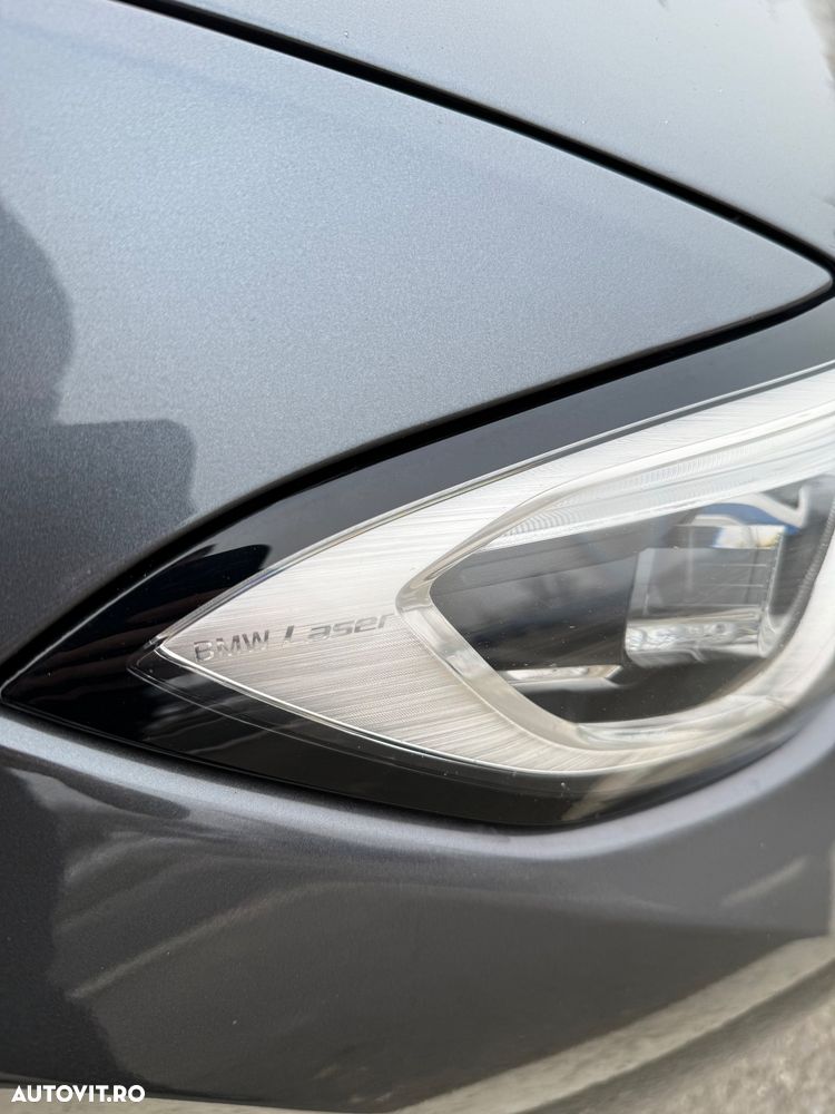 BMW 3 Series 2019 — imagine 27