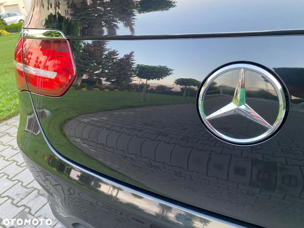 Mercedes-Benz GLC - 15