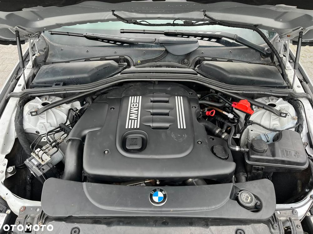 BMW Seria 5 - 8