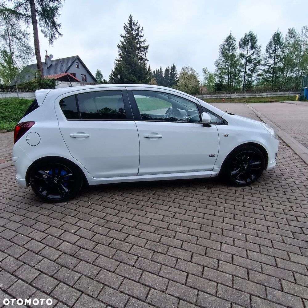 Opel Corsa 1.4 16V Sport - 23