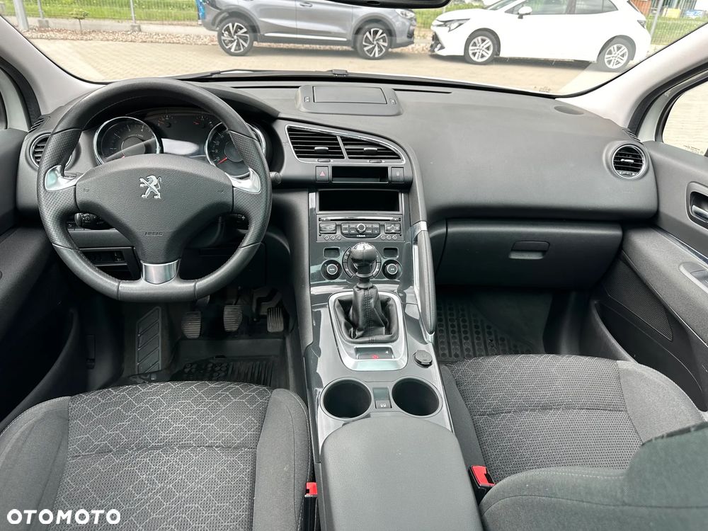 Peugeot 3008 - 11
