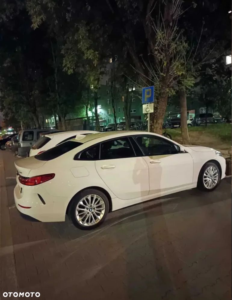 BMW Seria 2 218i - 2