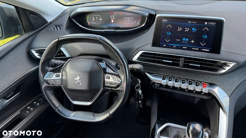 Peugeot 3008 1.6 BlueHDi Allure S&S - 35