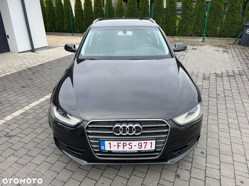Audi A4 Avant - 4