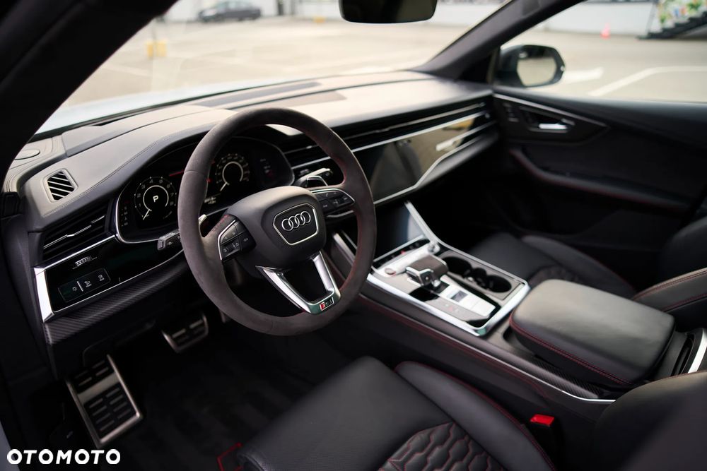 Audi RS Q8 - 14