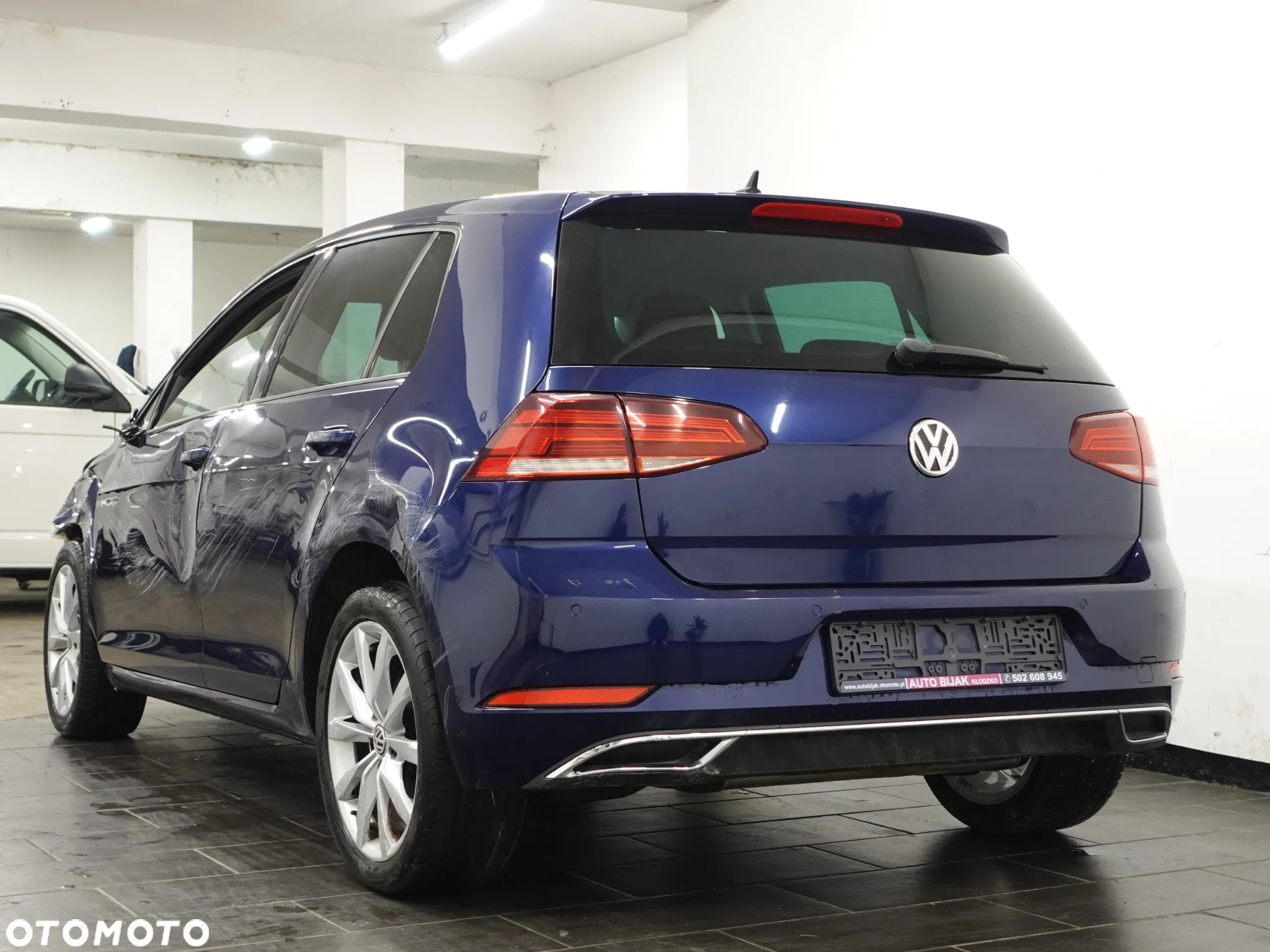 Volkswagen Golf 2.0 TDI SCR Highline - 7