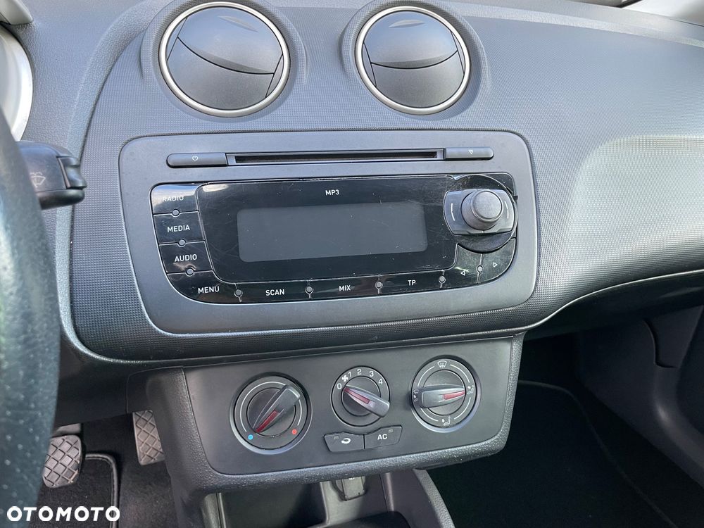 Seat Ibiza 1.6 16V Sport Edition - 23