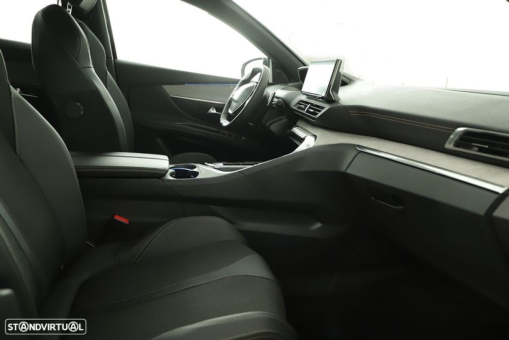 Peugeot 3008 1.2 PureTech GT EAT8 - 17