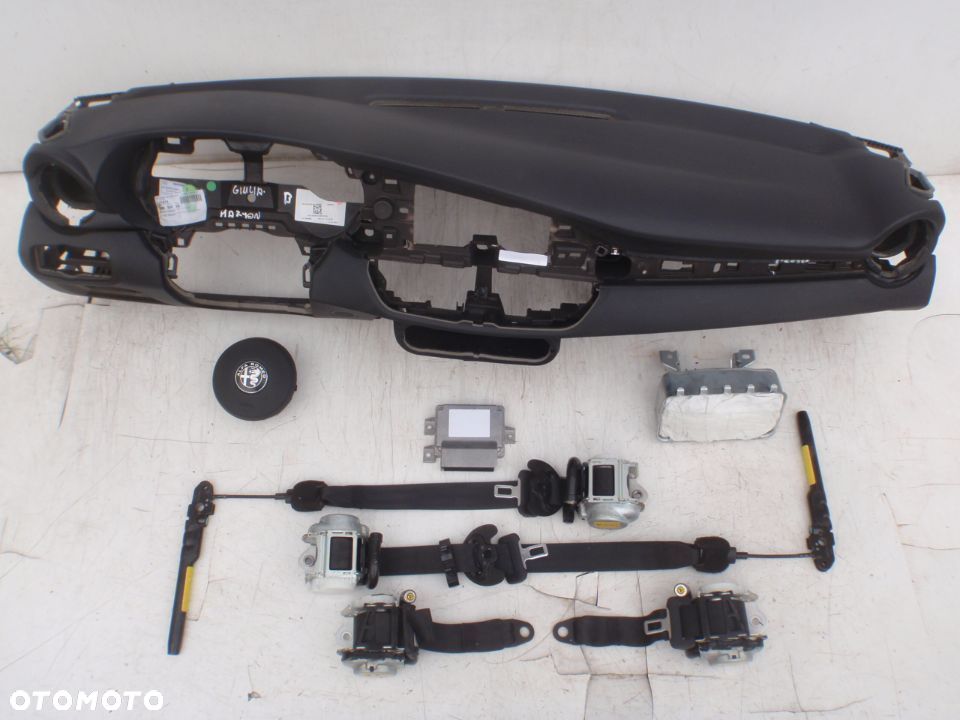 ALFA ROMEO GIULIA GIULIETTA MITO STELVIO PAS PASY BEZPIECZEŃSTWA regeneracja naprawa KURTYNA AIRBAG - 7