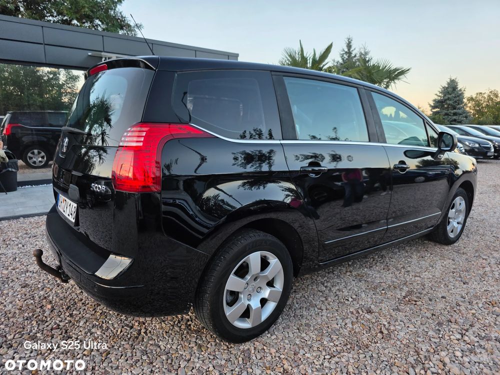 Peugeot 5008 - 13