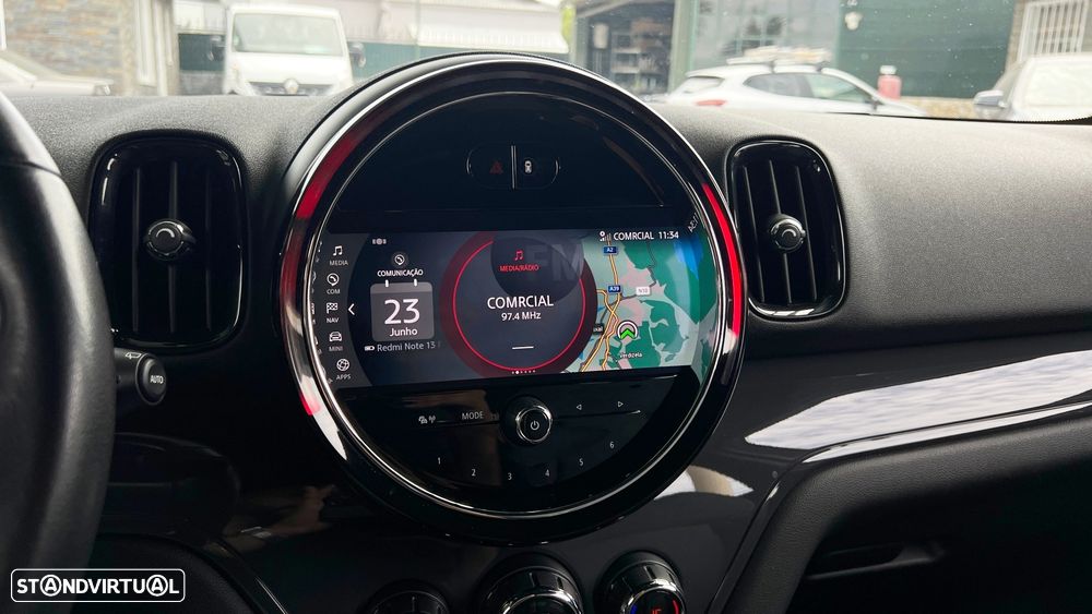 MINI Countryman Cooper D Premium First Classic Auto - 17