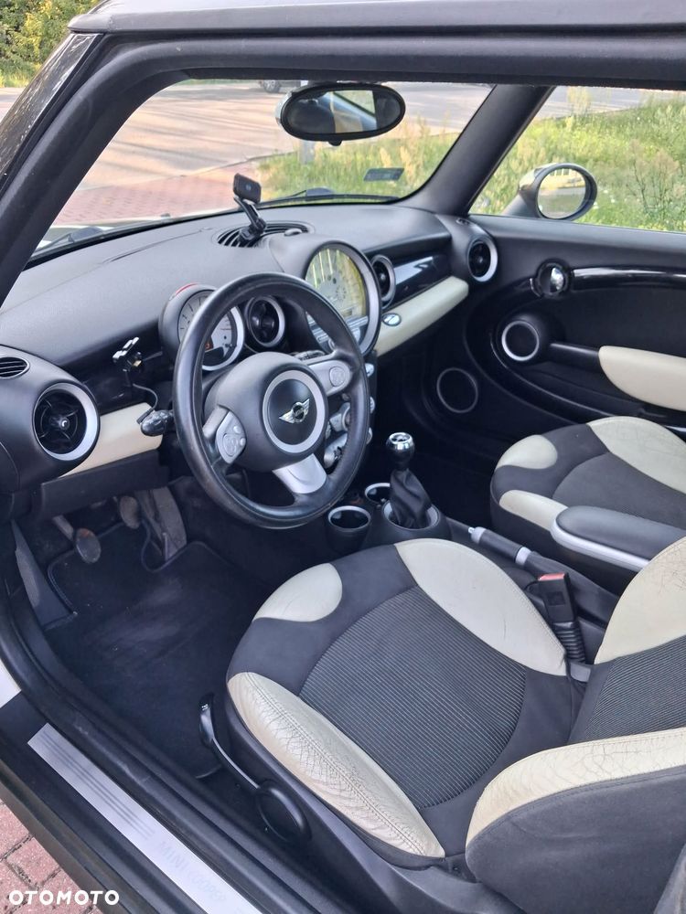 MINI Cooper D - 3