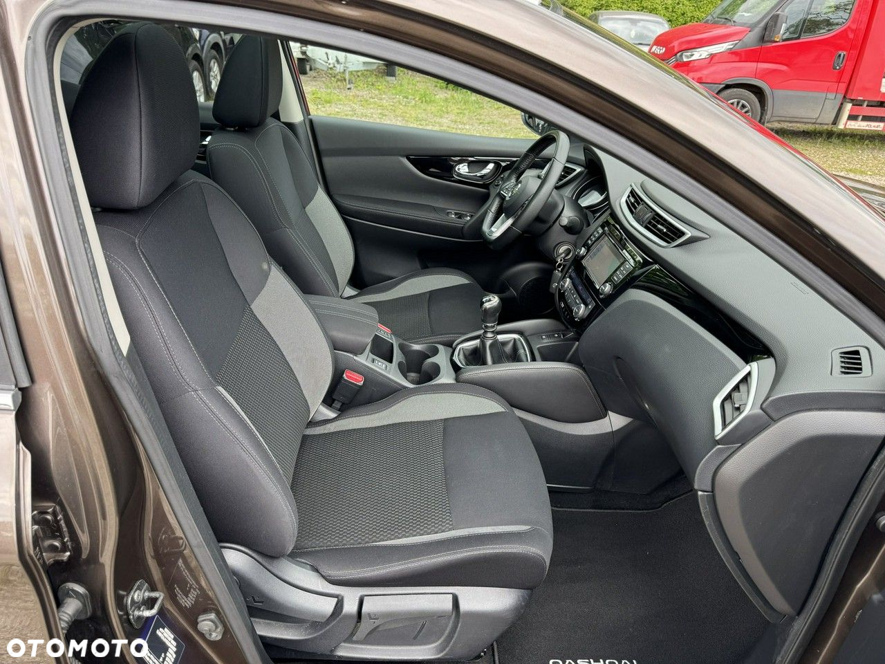 Nissan Qashqai - 14