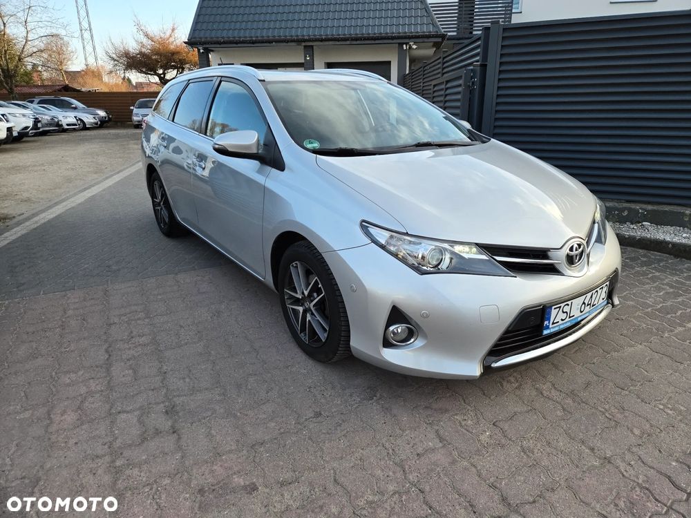 Toyota Auris 1.6 Edition - 3