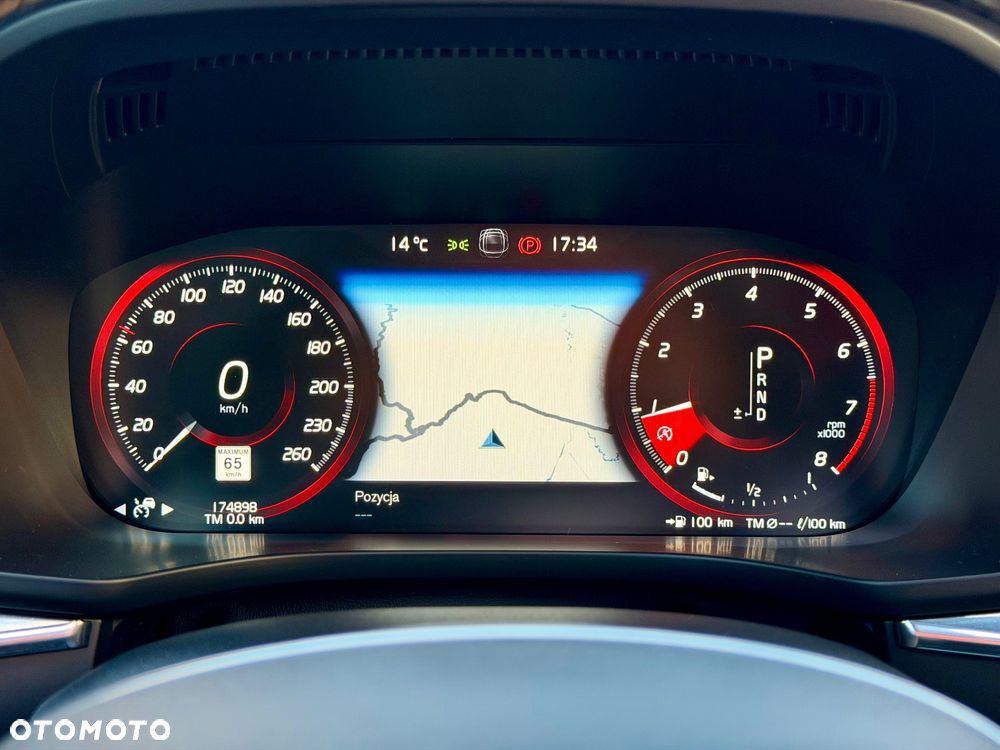 Volvo XC 60 - 31