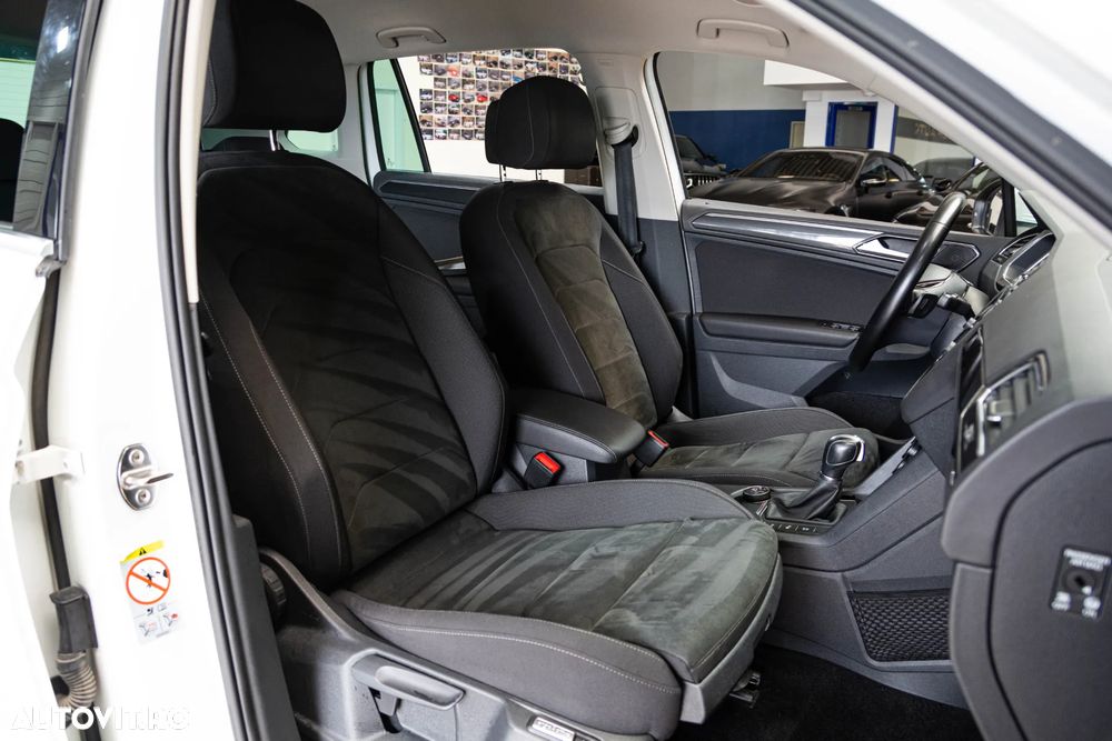 Volkswagen Tiguan 2.0 TDI SCR 4MOTION (BlueMotion Techn.) DSG Highline - 33