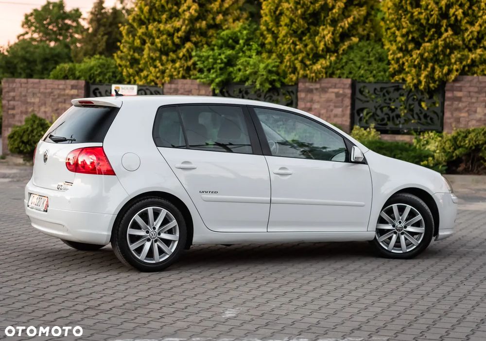 Volkswagen Golf 1.4 TSI United - 12