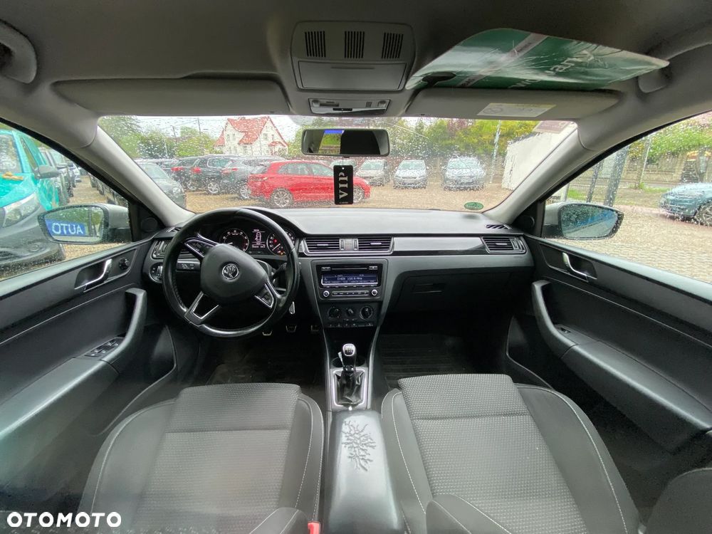 Skoda RAPID 1.2 TSI Edition - 11