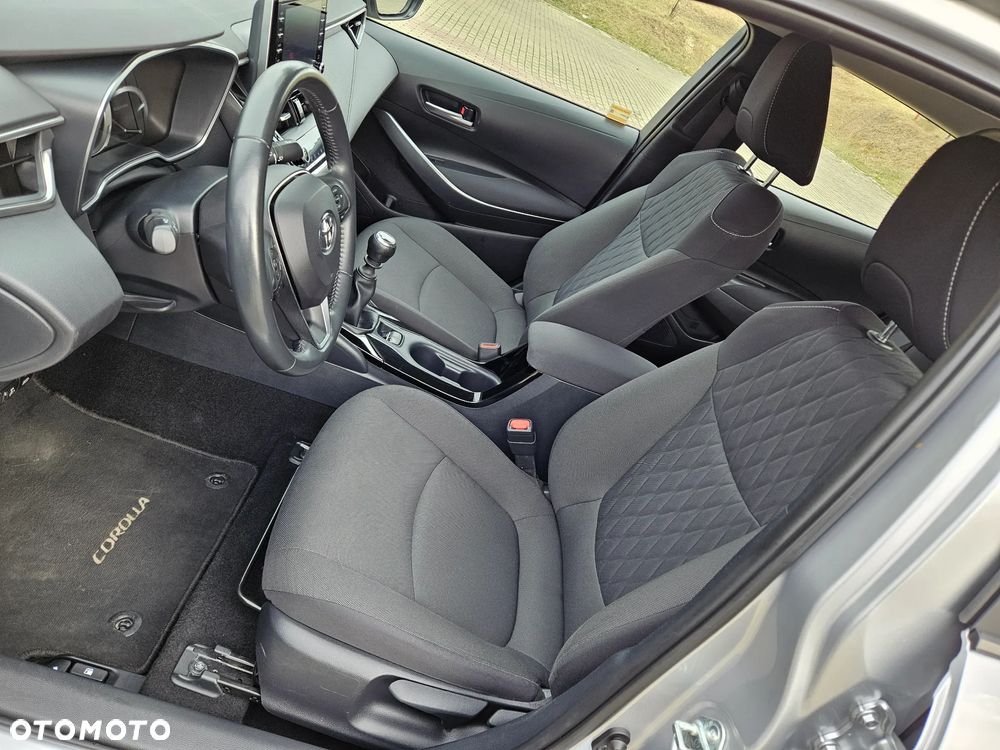 Toyota Corolla 1.5 Comfort - 15
