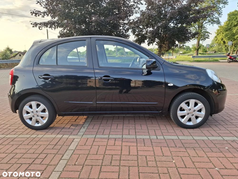 Nissan Micra 1.2 Bild der Frau - 23