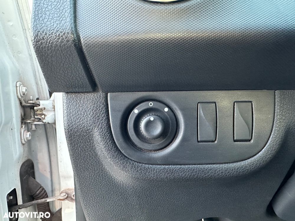 Dacia Logan 1.5 Blue dCi Laureate - 15