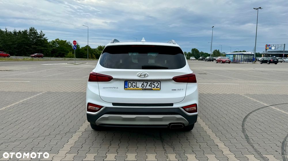 Hyundai Santa Fe - 3
