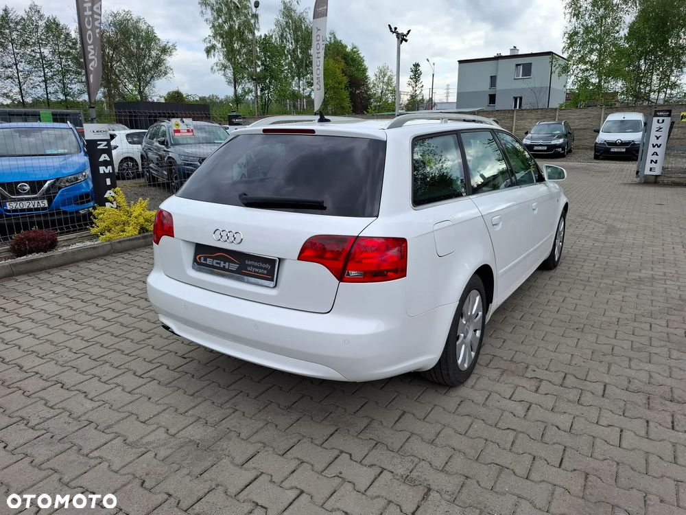 Audi A4 Avant 2.0 TDI - 27