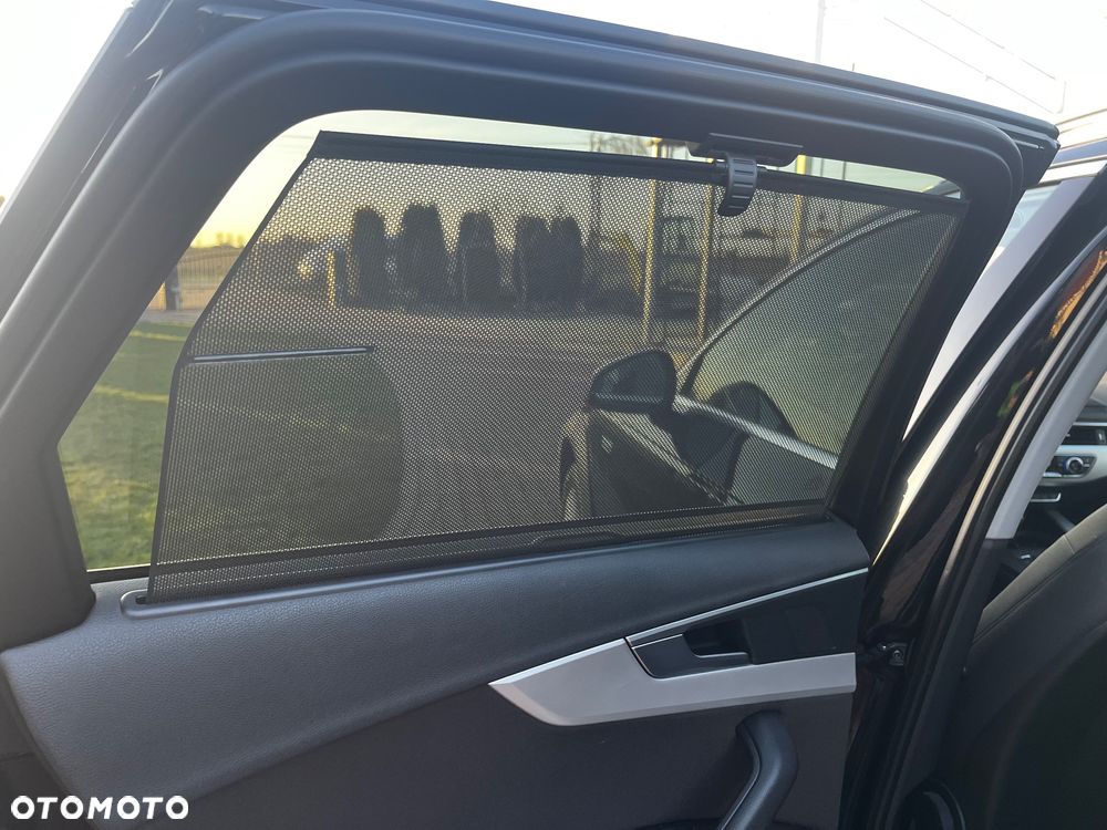 Audi A4 Allroad - 36