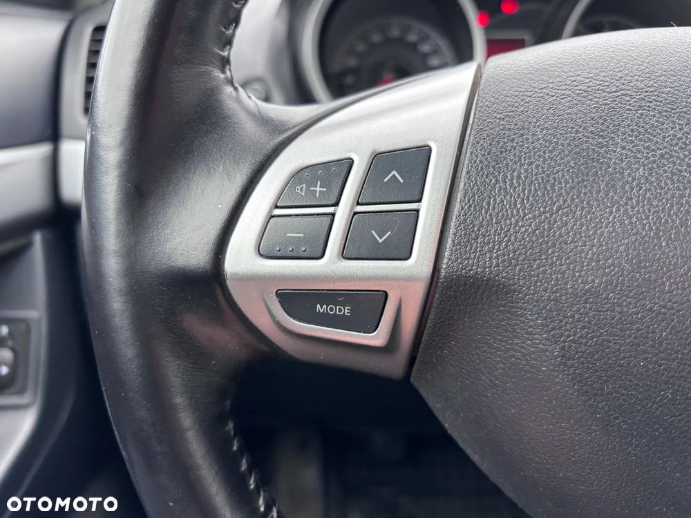 Mitsubishi Lancer 1.5 Inform ASTC - 18