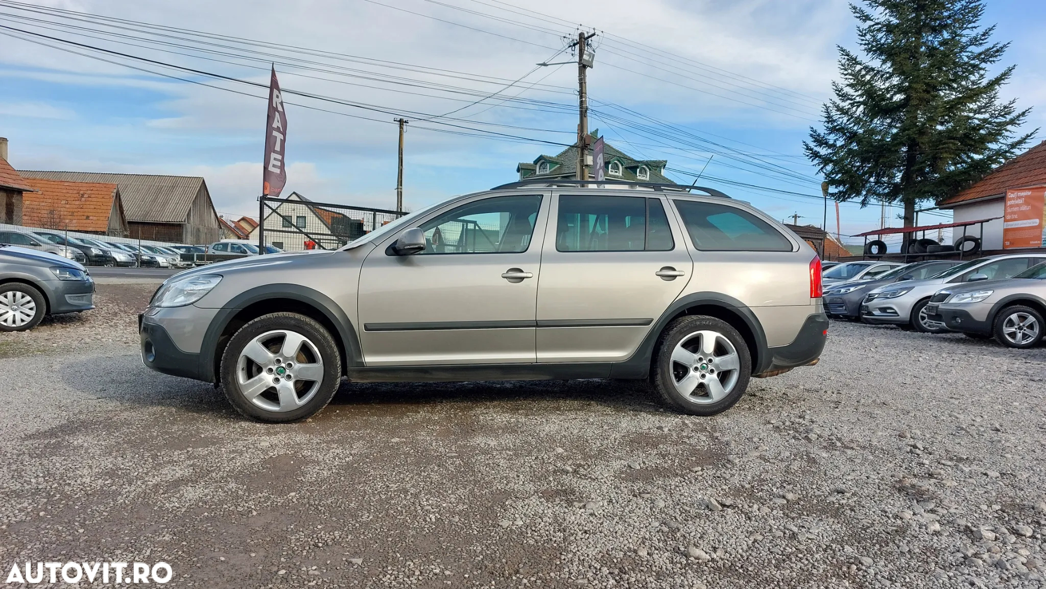 Skoda Octavia Combi 2.0 TDI DPF Scout 4x4 - 4