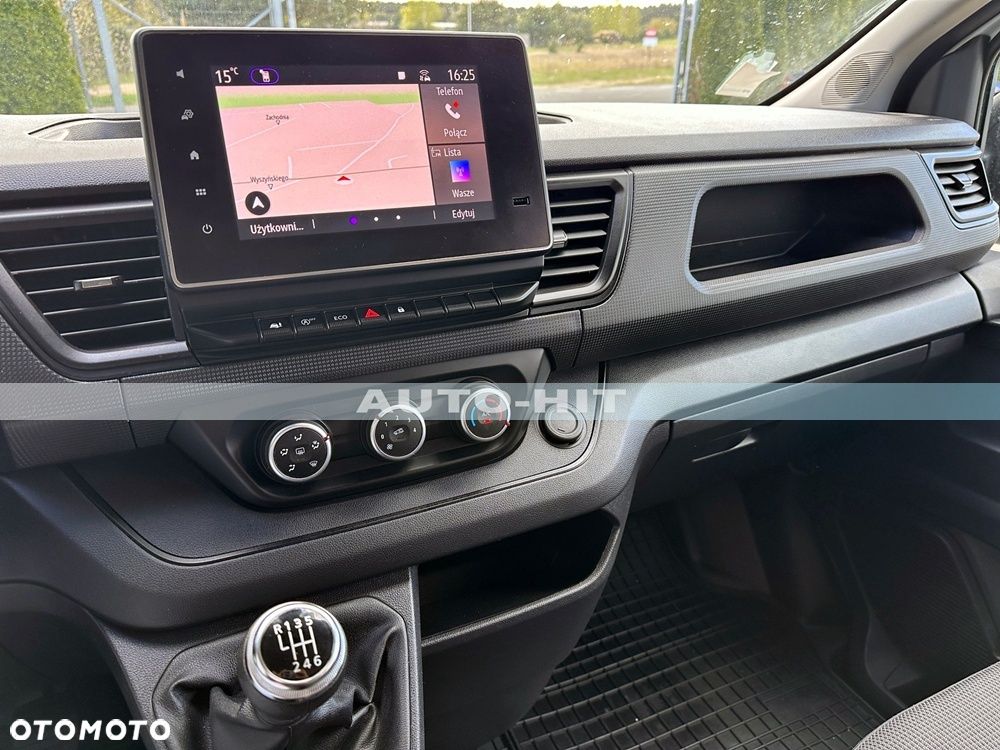 Renault Trafic - 8