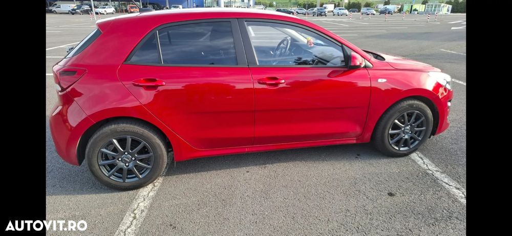 Kia Rio - 3