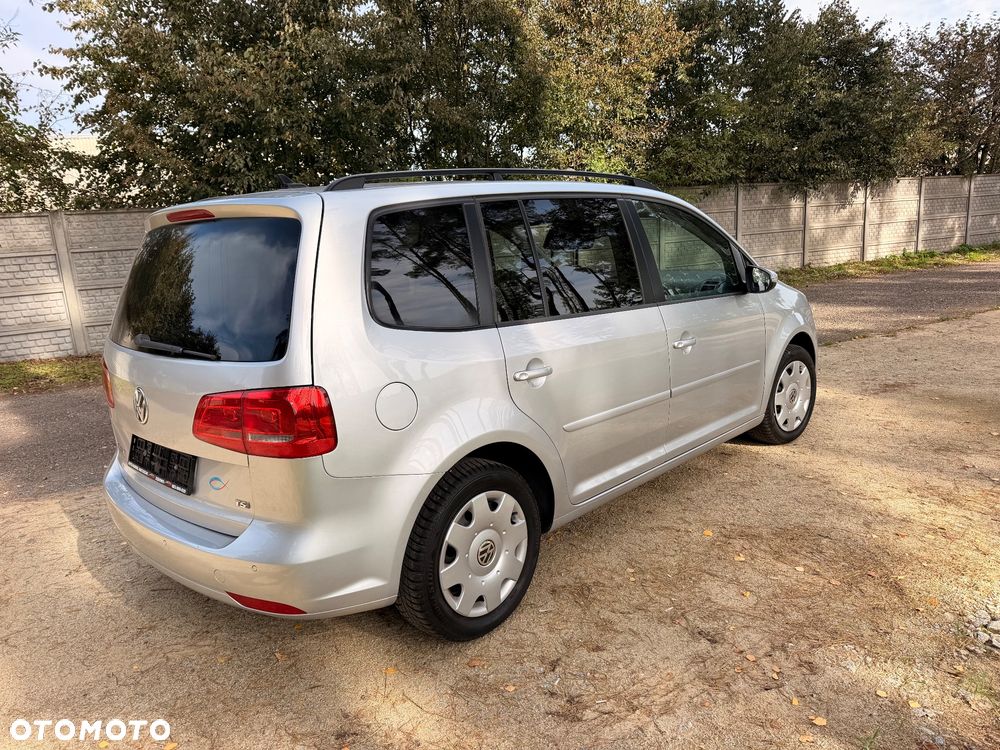 Volkswagen Touran - 7