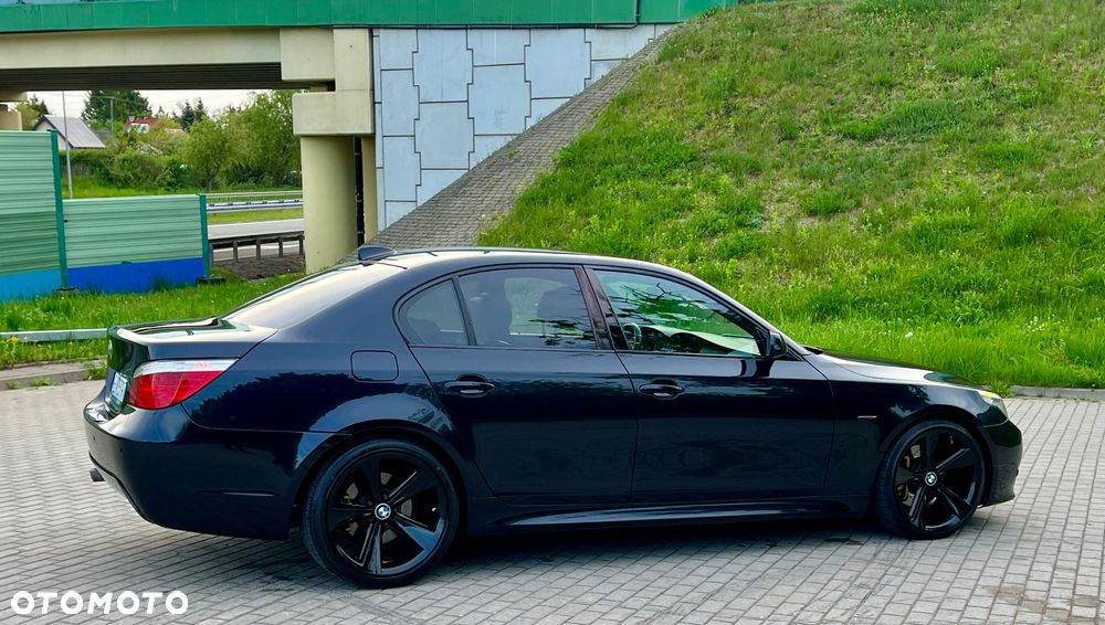 BMW Seria 5 525d Edition Exclusive - 10