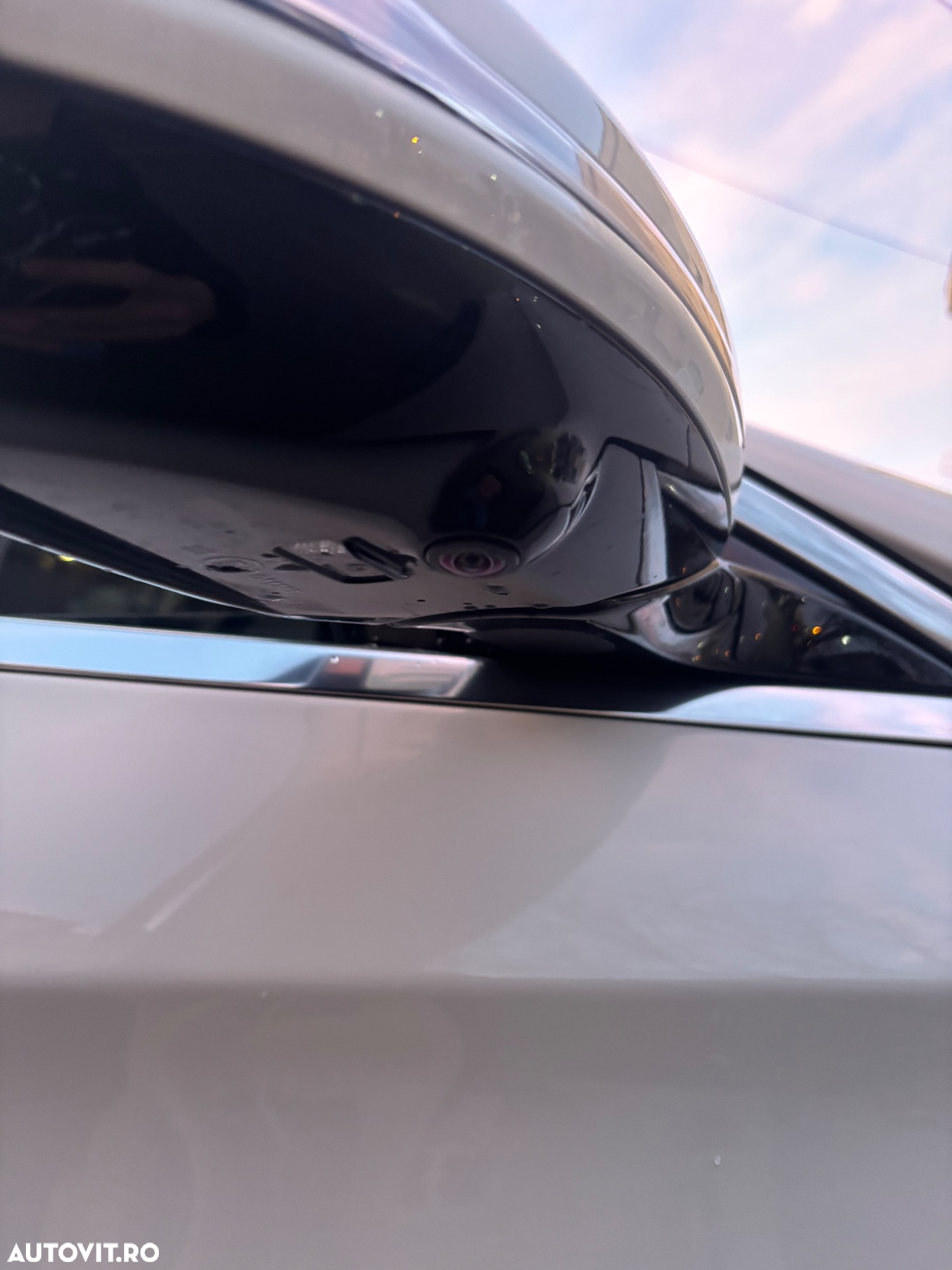 Mercedes-Benz E 220 d 4Matic 9G-TRONIC - 26