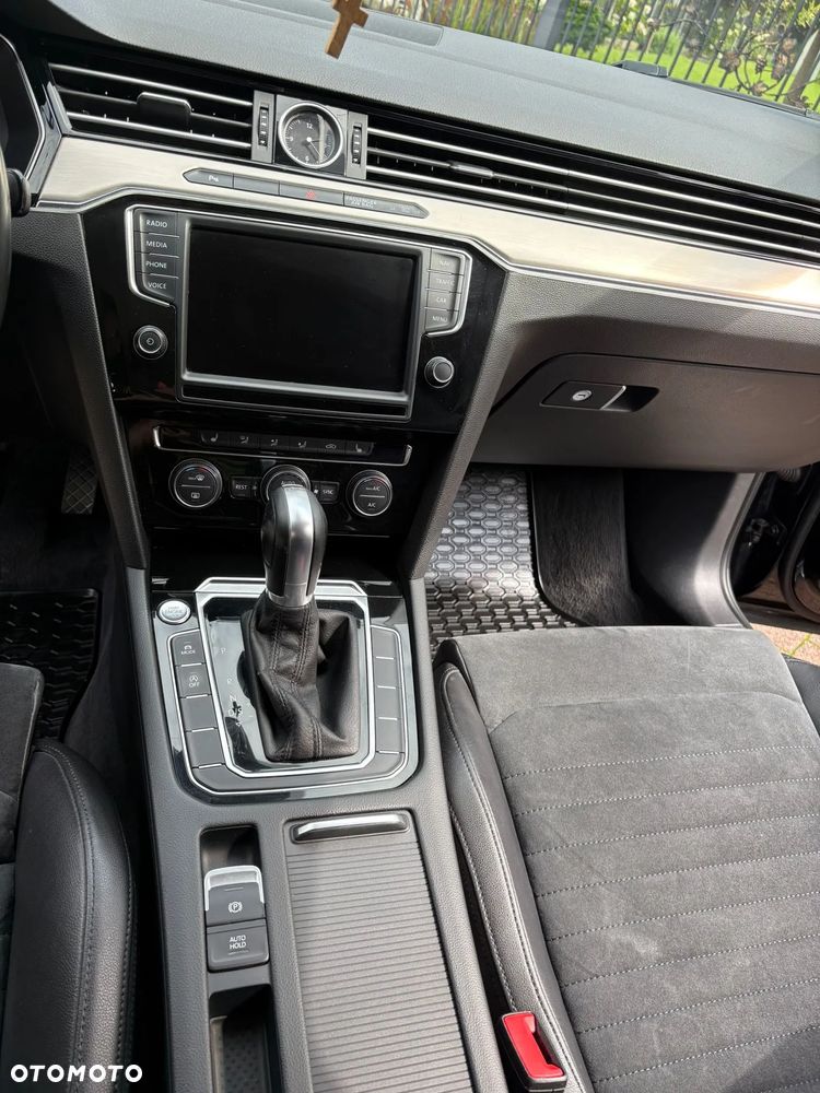 Volkswagen Passat 2.0 TDI BMT Highline DSG - 10