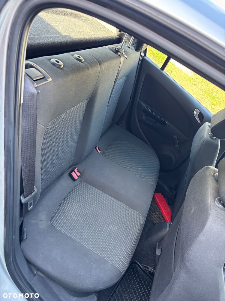 Opel Corsa 1.0 12V Essentia - 28