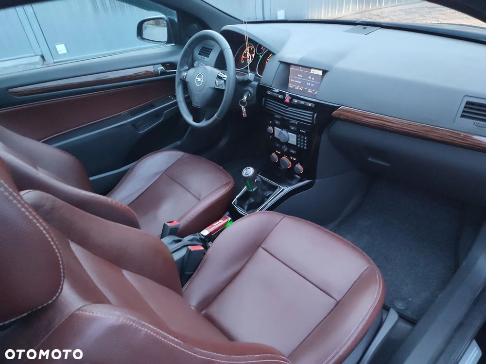 Opel Astra - 9