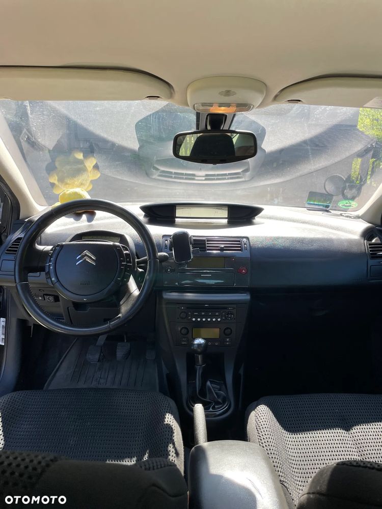 Citroën C4 1.6 16V Impress - 7