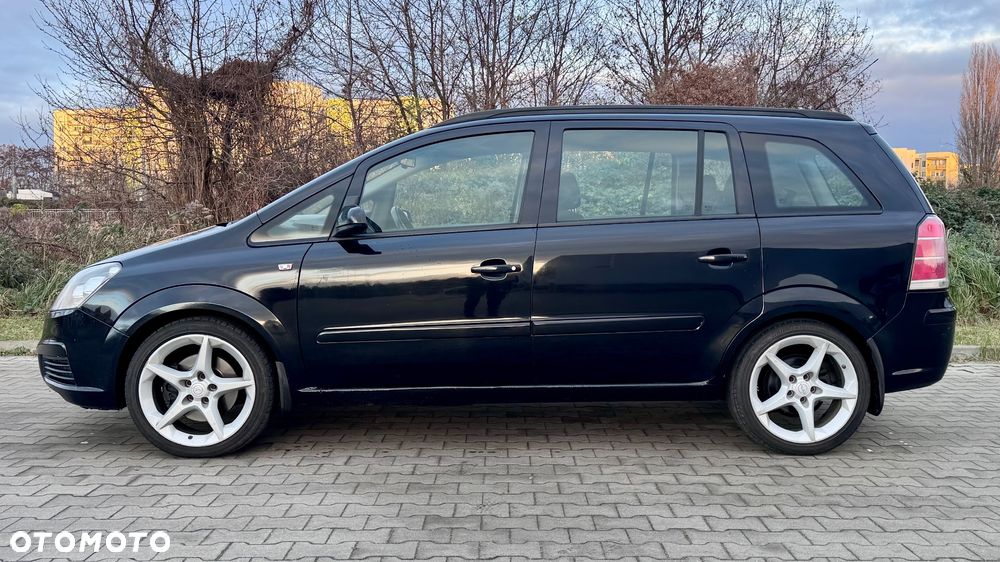 Opel Zafira 2.2 Elegance - 4